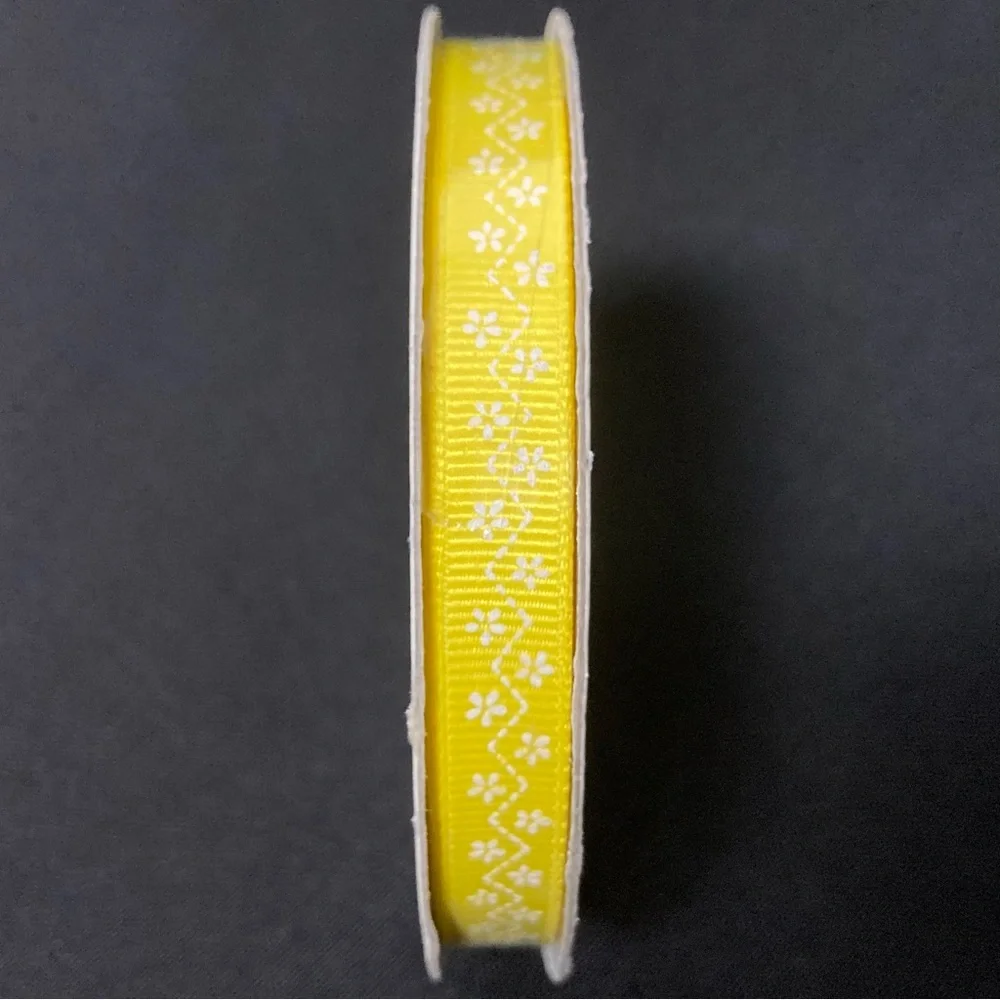 ⭐️ Craft Smart Yellow White Floral Craft Ribbon 3/8” x 108”